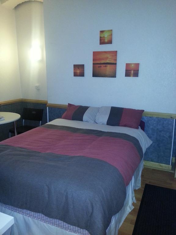 Llanion Lodge Saint Florence Екстериор снимка